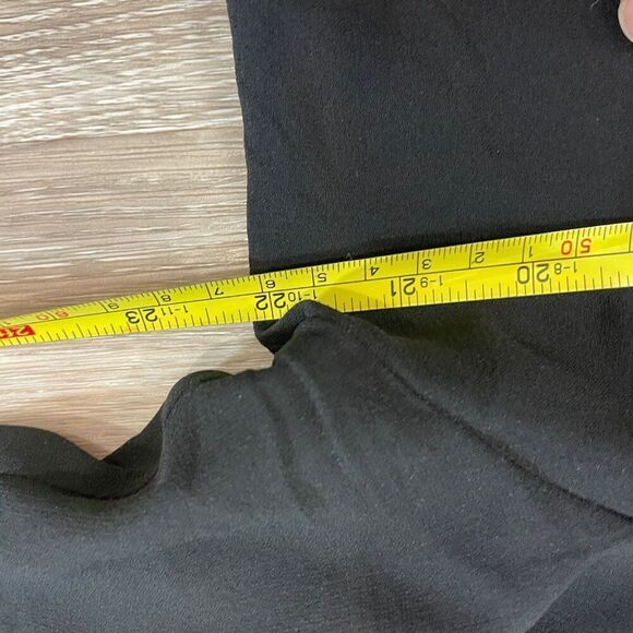 Eilien Fisher Long-Sleeve Marocain Button Up Blouse sz 10P - Picture 7 of 9